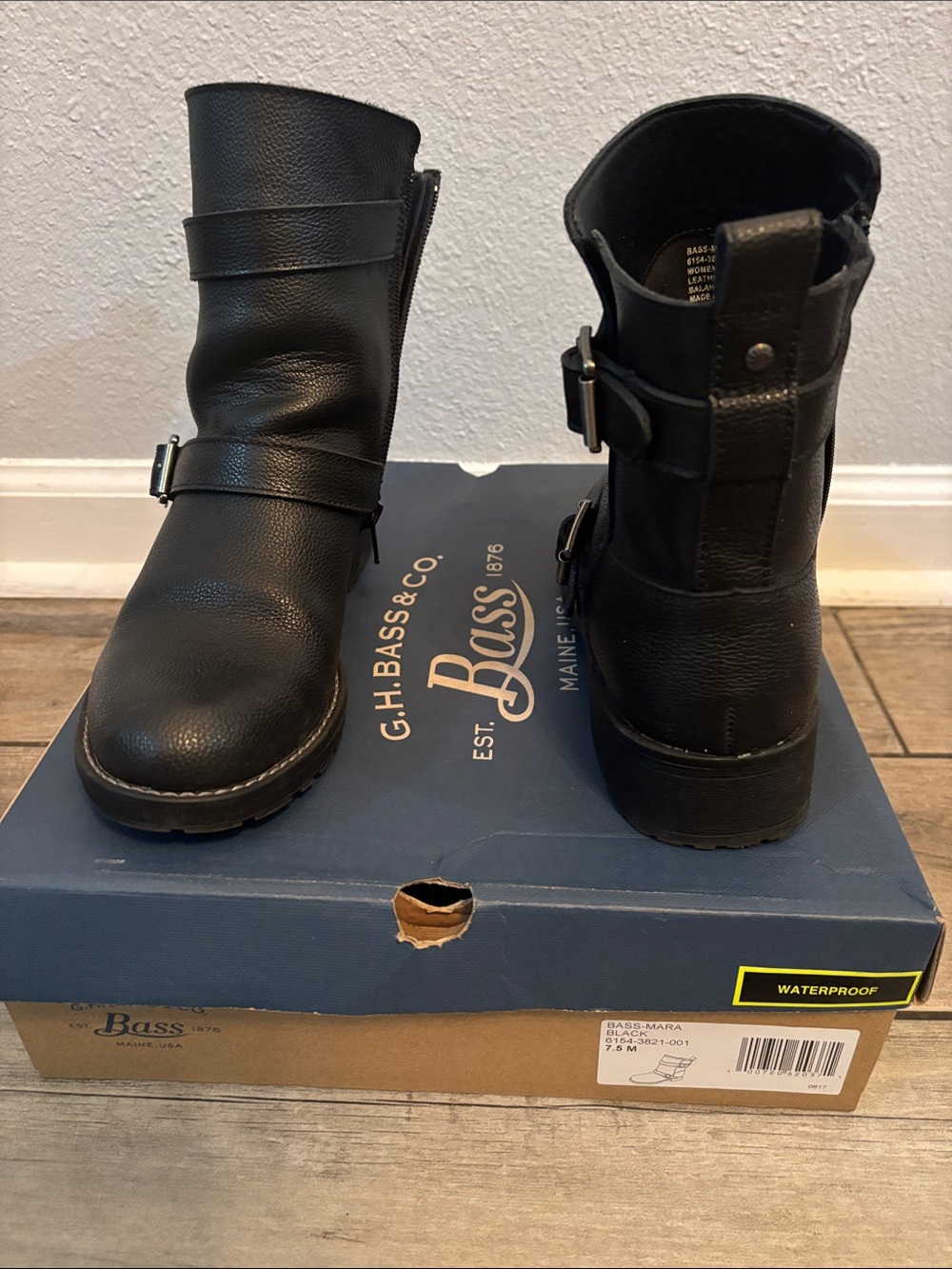 G.H. Bass & Co. Black Leather Waterproof Boots